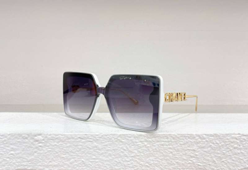 Picture of Chanel Sunglasses _SKUfw57231935fw
